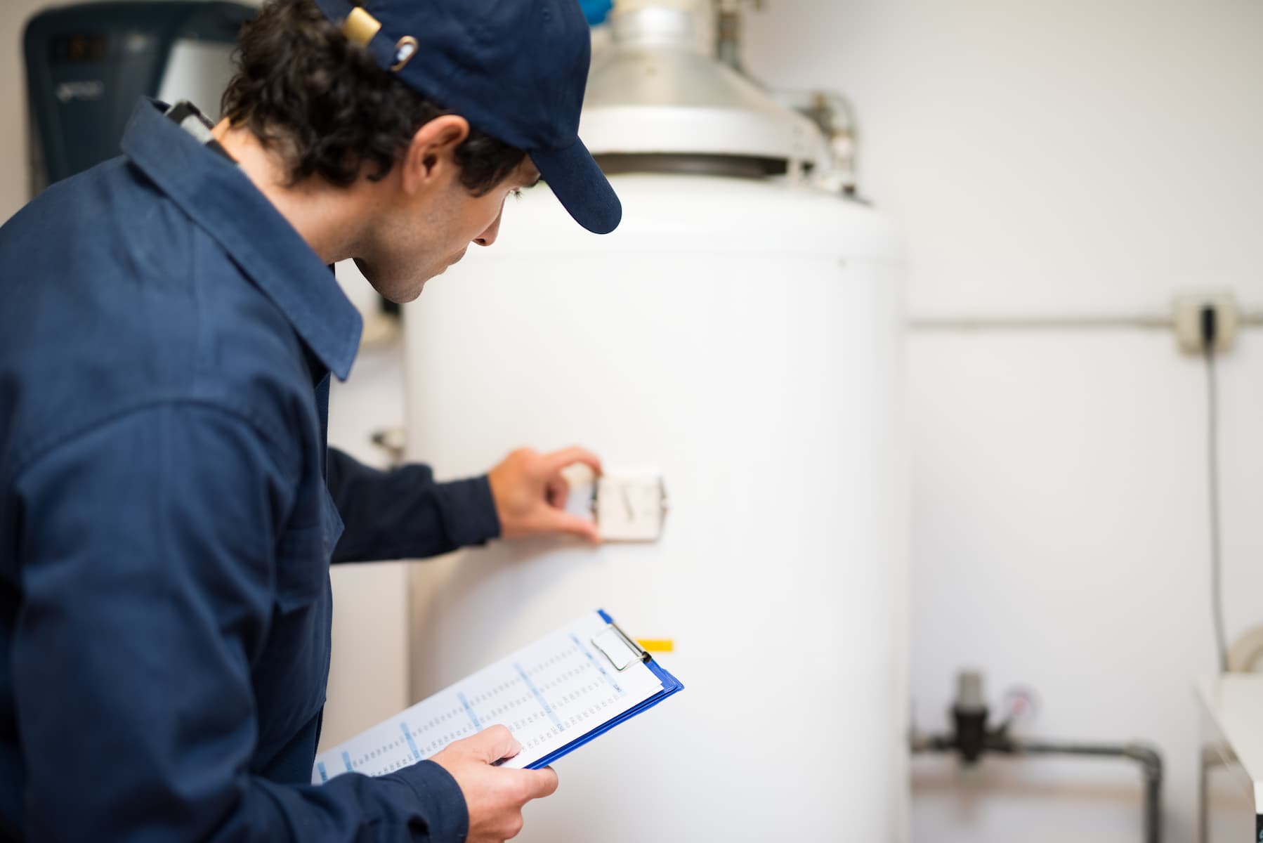 how-long-should-a-water-heater-last