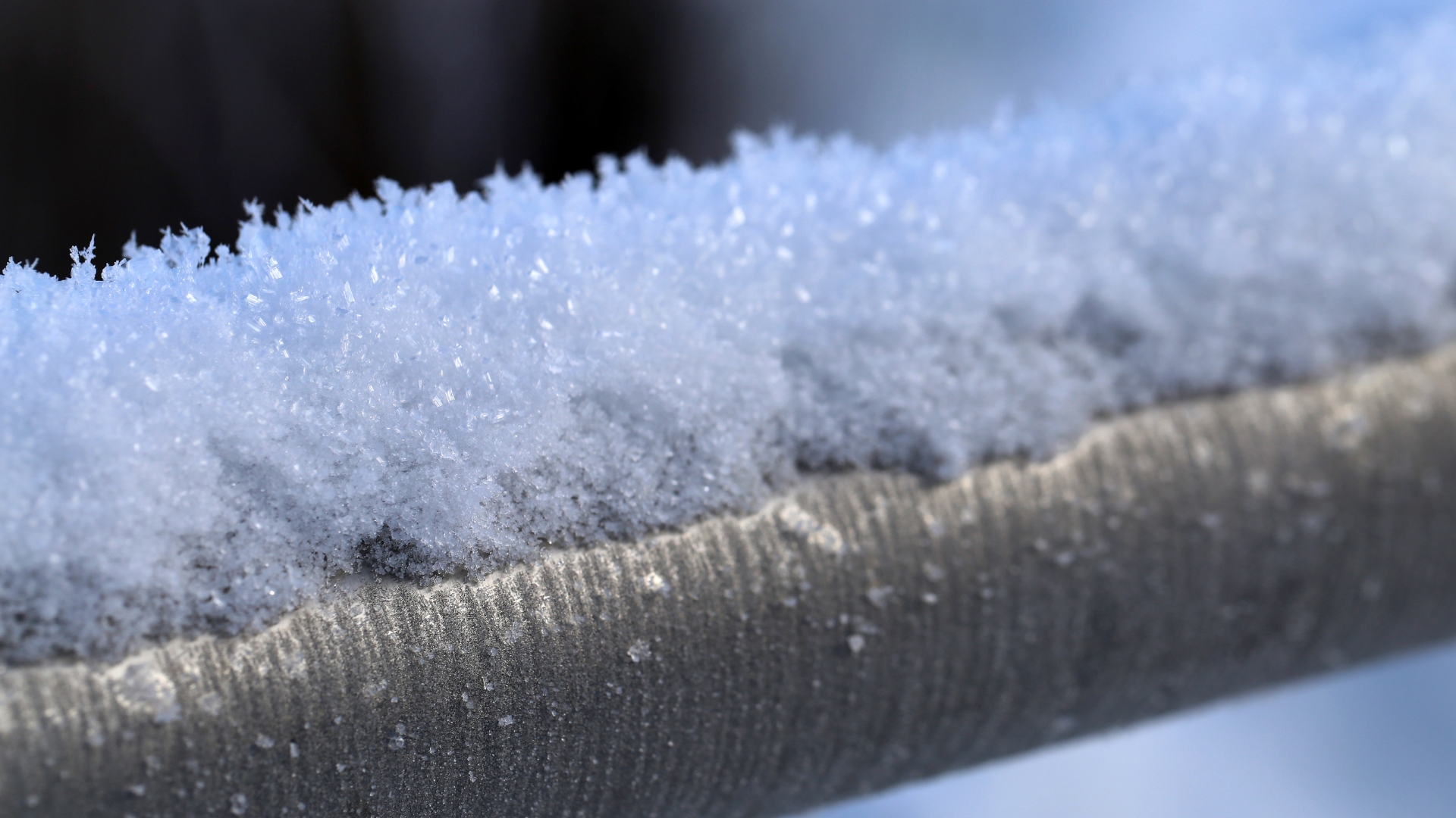 Safely Thawing Frozen Pipes